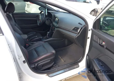 2018 Hyundai Elantra Sport z USA, uszkodzony, nr VIN KMHD04LB3JU456943